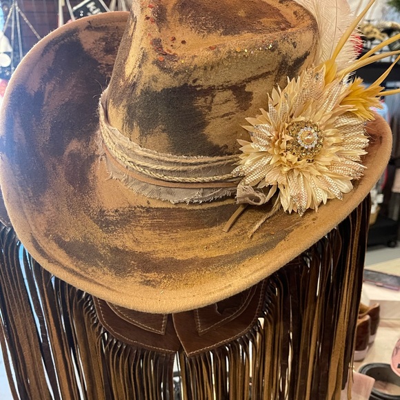 Distressed Brown Gold Western Cowboy Hat - Picture 2 of 3